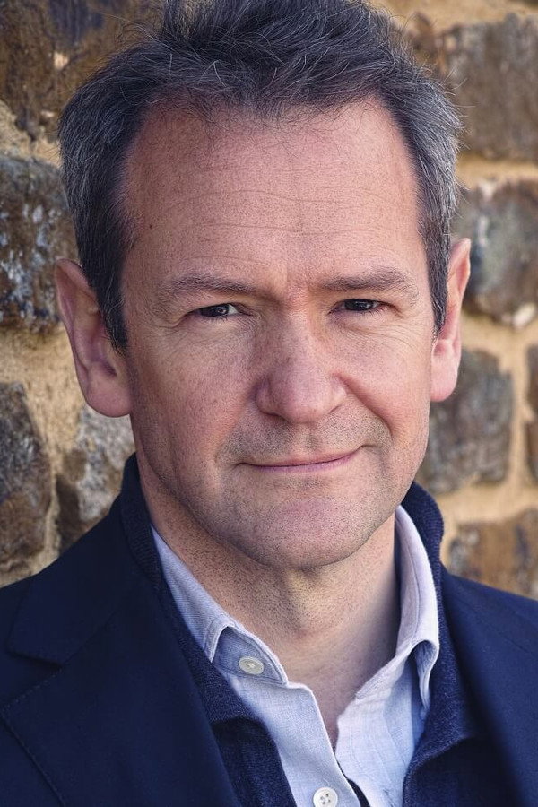 Alexander Armstrong as Nick in Beast