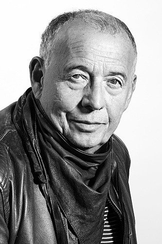 Ivan Vyskočil as Treater in The Party and the Guests