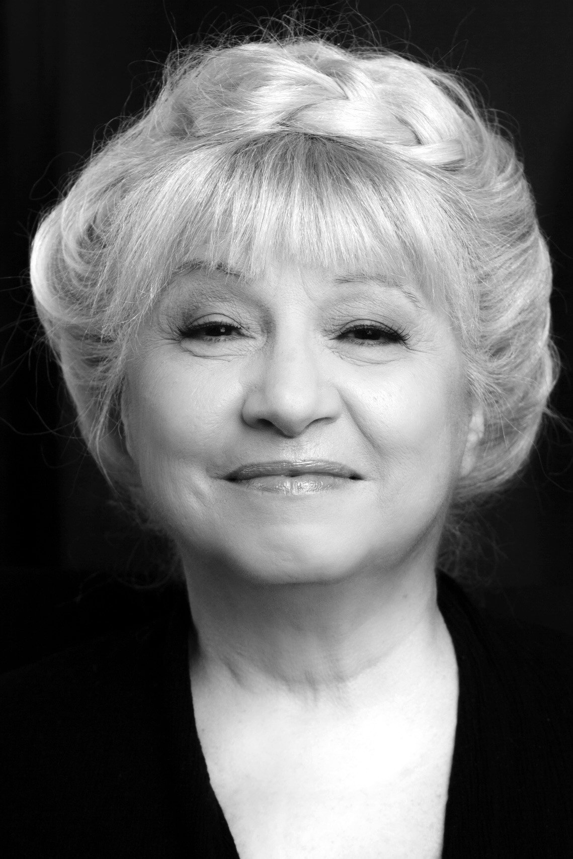 Louison Danis as Rita Bougon in Votez Bougon