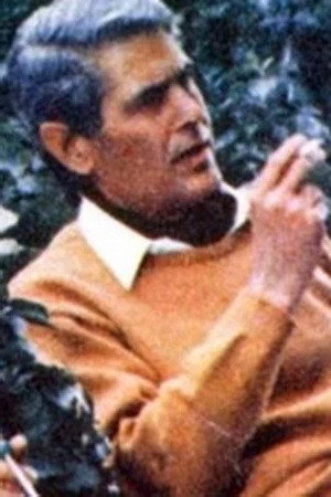 Marino Carpano as Lucien Broder in 28 Minutes for 3 Million Dollars