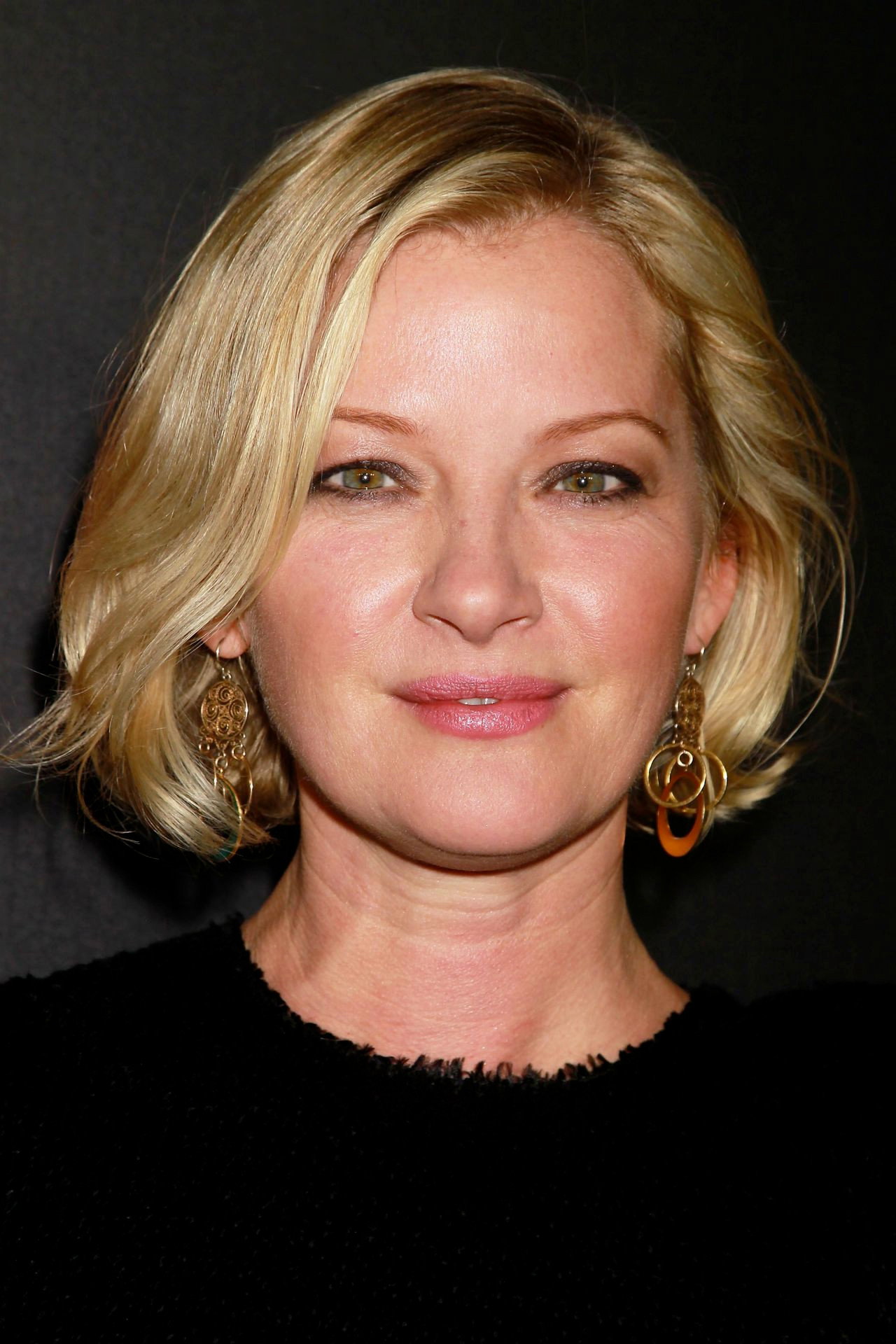 Gretchen Mol as Michelle Stratton in American Gigolo