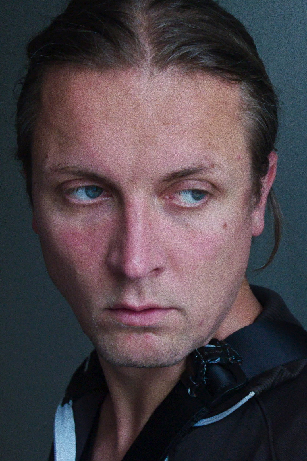 Fabian Kloiber as Jonas in Flood