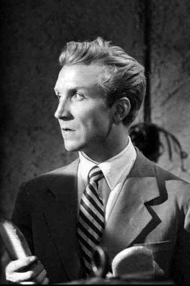 Harold Lang as Rico Pavlis in Cairo Road