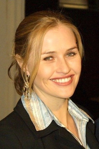Shannon Kenny as Claire Keeply / The Keeper in The Invisible Man