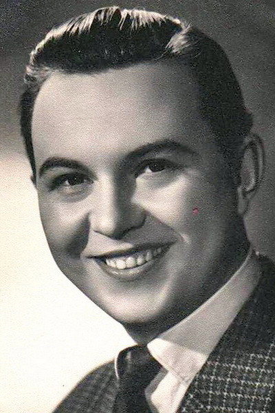Вадим Грачёв as Vasiliy Kochetkov in The Adventures of Corporal Kochetkov