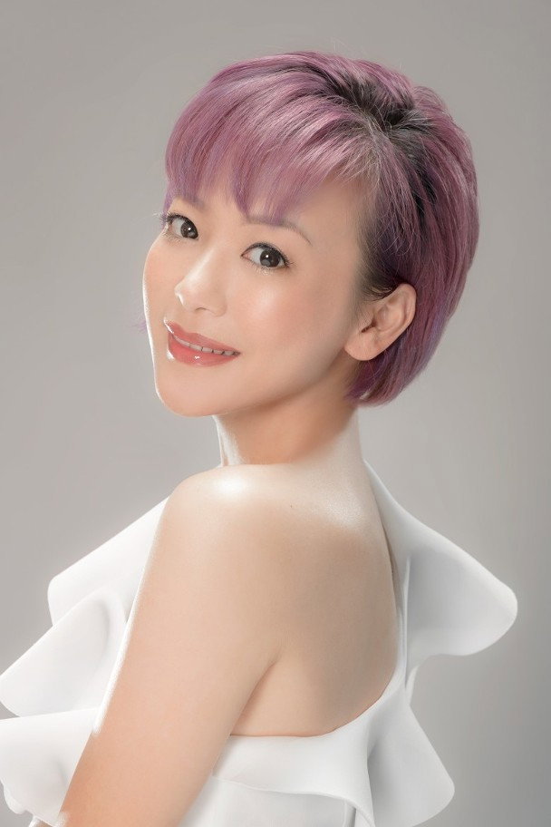 梁敏儀 as Plum in The Forbidden Legend: Sex & Chopsticks