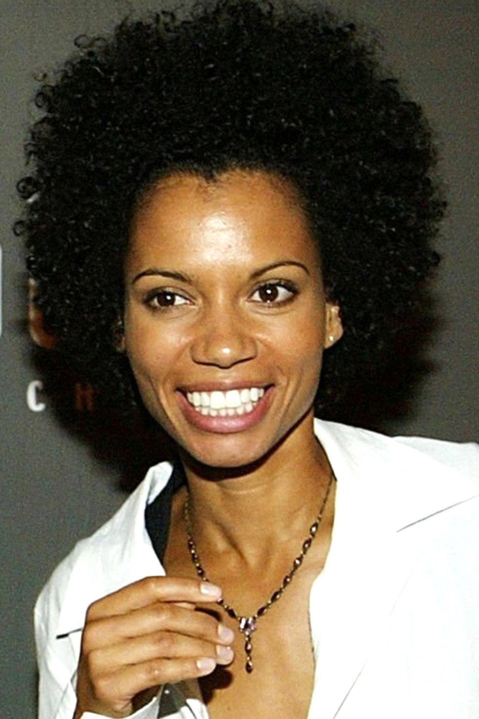 Kai Soremekun as Tara in Back in Action