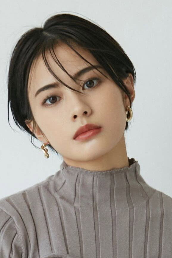 安斉星来 as Tamao Kusakabe in Documentary of My Ex-Girlfriend Complex