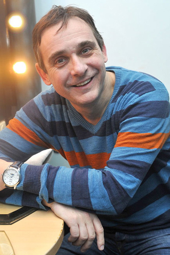 Marko Živić as Ognjen Barbatović 'Papak' in Bitter Fruit