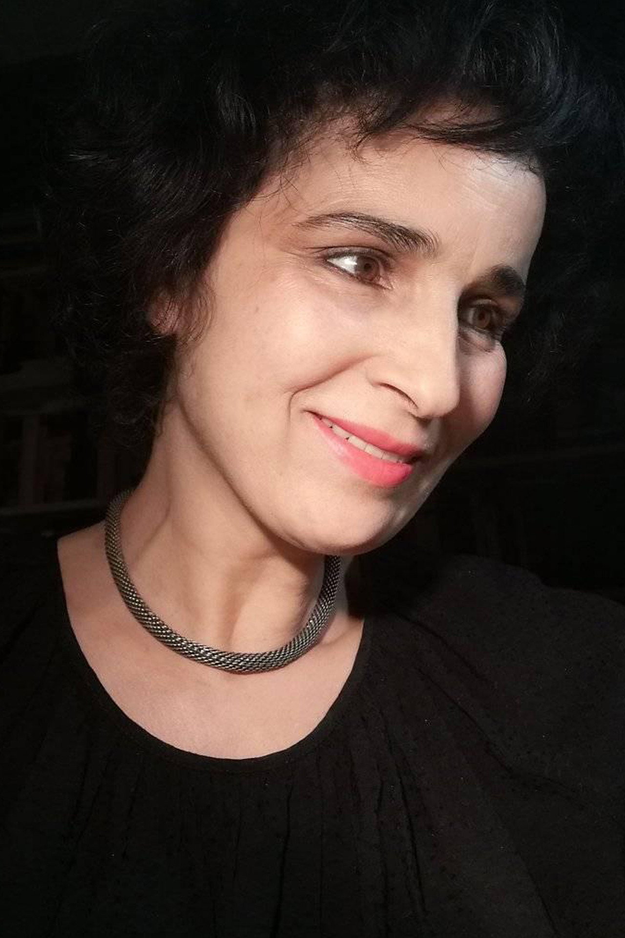 Djamila Amzal as Baya in Baya's Mountain