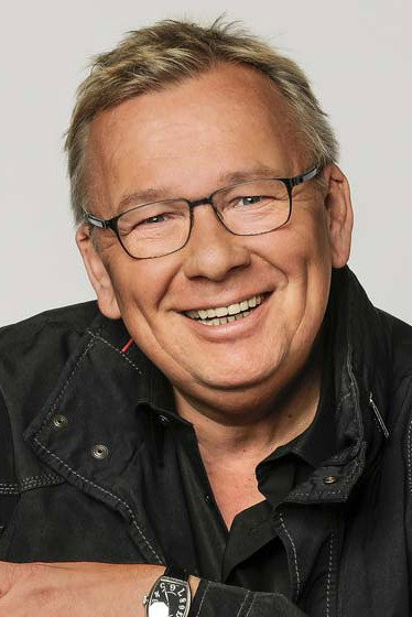Bernd Stelter as self-host in Das NRW Duell