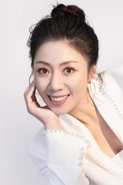 周小飞 as Xue Ji in Dragon Descendant: Magic Dragon Charm