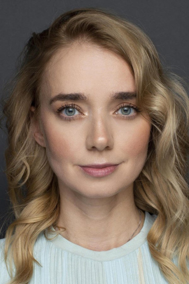 Алёна Чехова as Nadya in Antidote