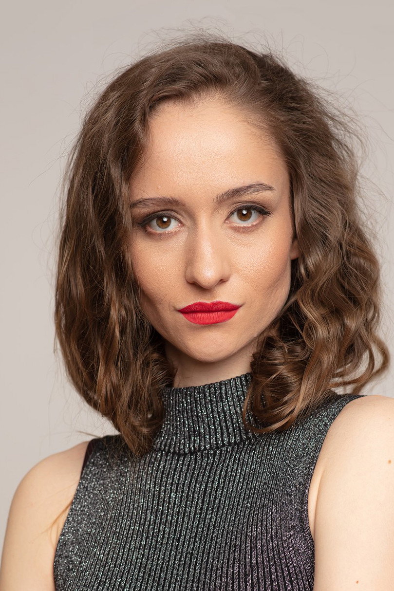 Eva Mores as Martina in Promise, I'll Be Fine