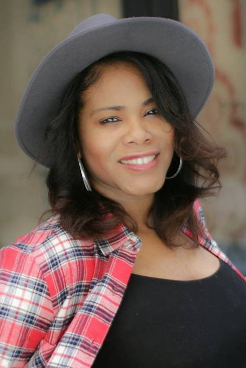 Shawntay Dalon as Chrissy in Detroiters