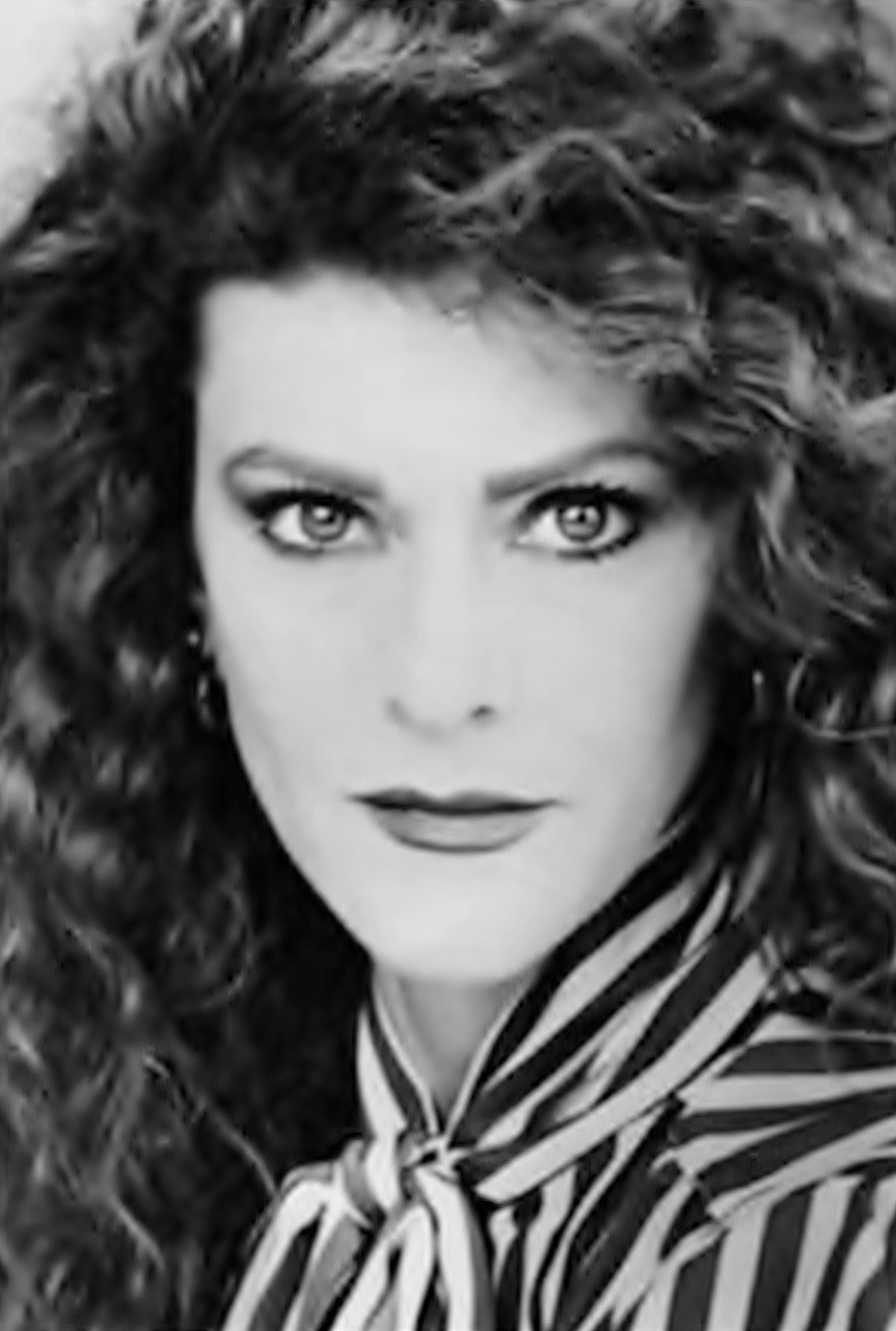 Dawn Wildsmith as Evelyn Avery in Evil Spawn