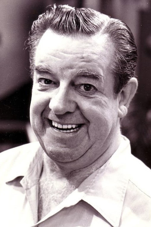 John Comer as Elron in Rage of the Innocents