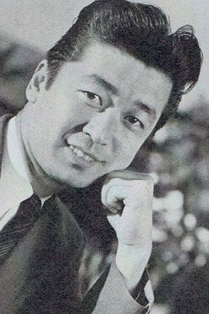 藤木悠 as Kinzaburo Furue in キングコング対ゴジラ
