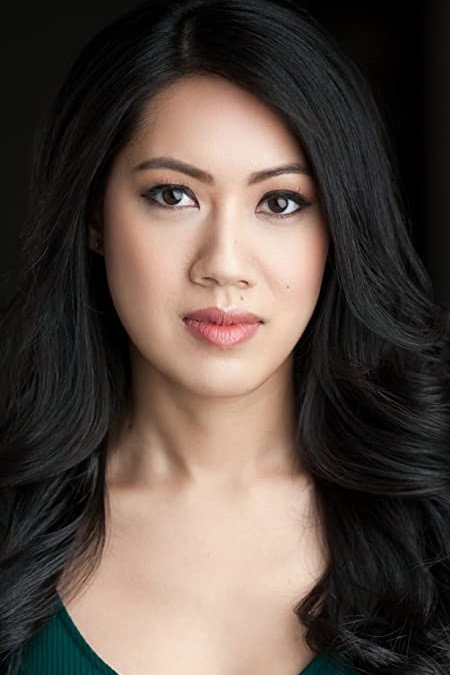 Stephanie Cho as Event Organizer in Love on Trend