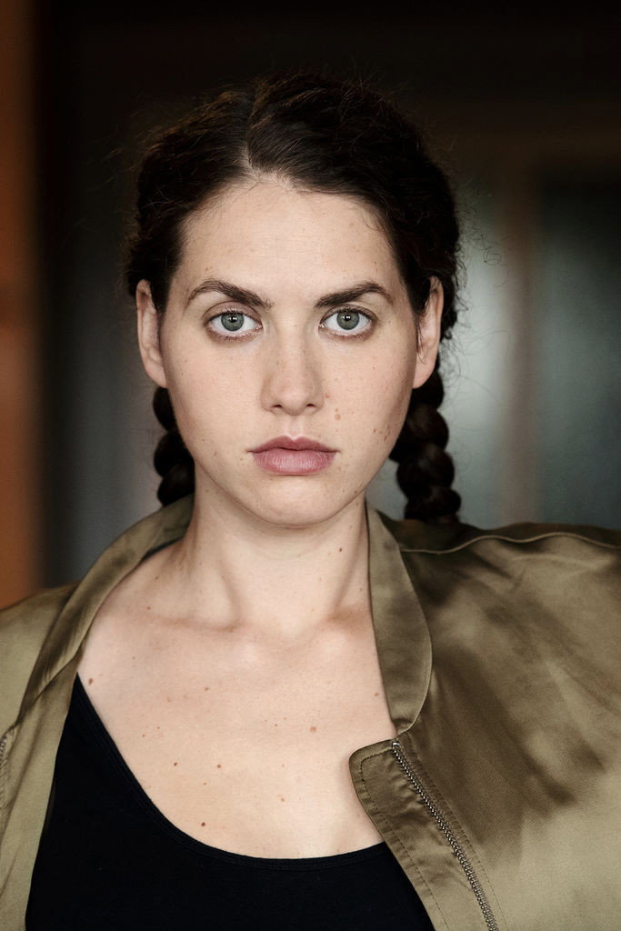 Fanny Krausz as Hanna Gruber in Hochzeitsstrudel und Zwetschgenglück