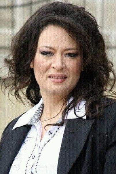 Mehriban Xanlarova as Cahan in Wedding Night