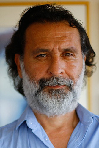 Ayhan Bozkurt as Rus Öğretmen in Merhaba Güzel Vatanım