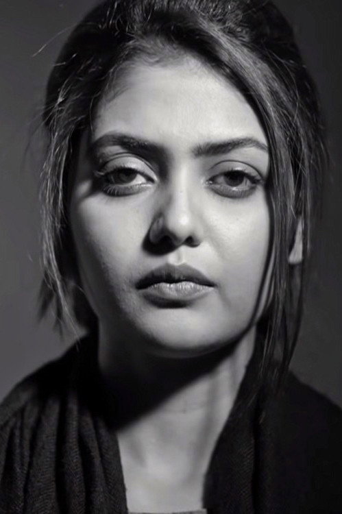 Saayoni Ghosh as Mukul in Byomkesh O Chiriakhana