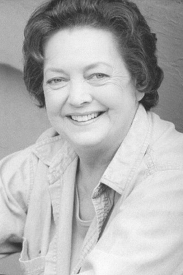 Betty Murphy as Ann in Alone