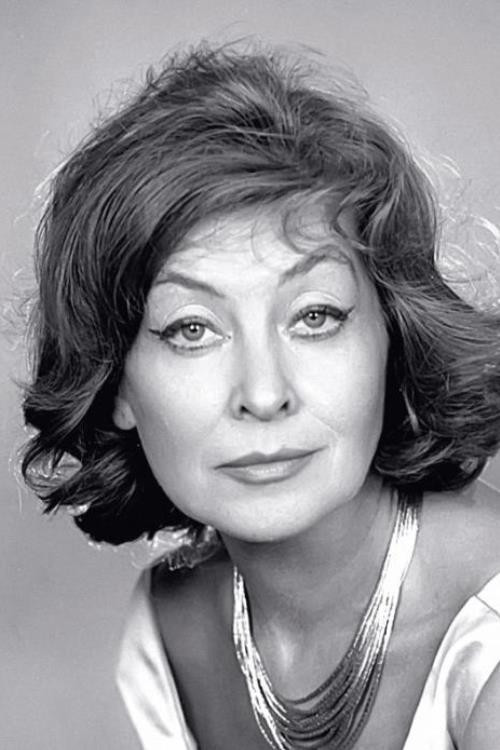 Nina Andrycz as Konstanty's Mother in And a Warm Heart