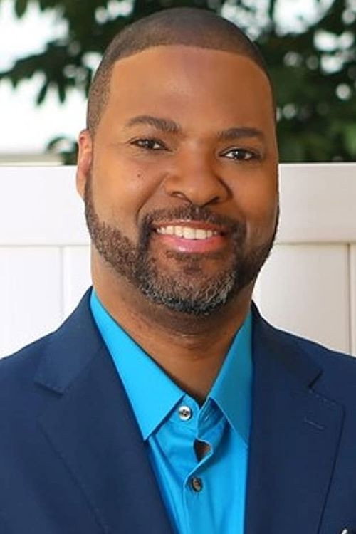 Christopher Nolen as Superintendent Jackson in A Christmas Wish
