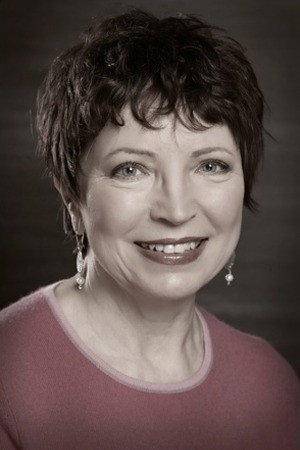Kersti Kreismann as Endla in The Curse of the Werewolf