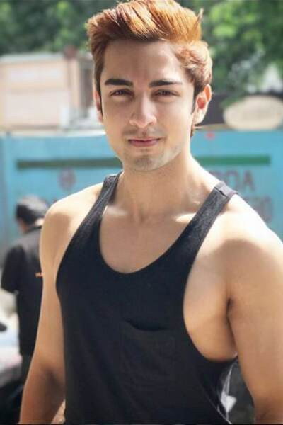 Rohit Suchanti as Angad Virani in Kyunki... Saas Bhi Kabhi Bahu Thi...