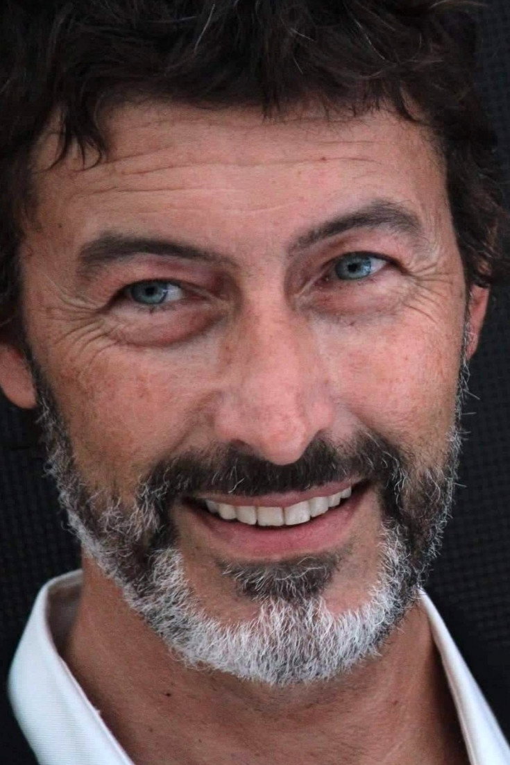 Riccardo Onorato as Fabio Galanti in Cuori rubati