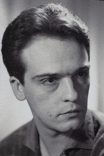João José Pompeo as Alfredo in Canção para Isabel