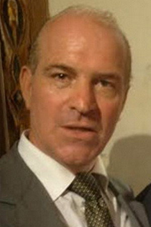 Luciano Marinelli as Rapinatore in Getaway of Love