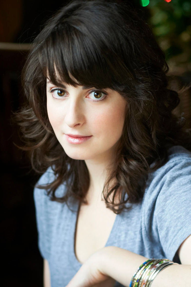Evany Rosen as Grace Lee in New Eden