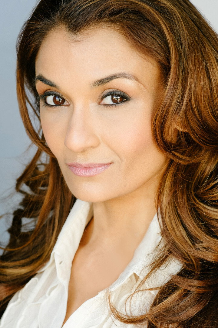 Anjali Bhimani as Bobbi Newton in Second Shot