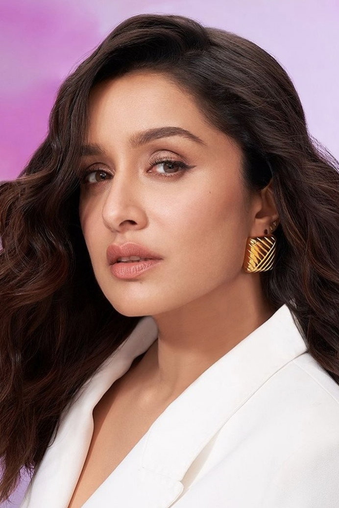 श्रद्धा कपूर as Haseena Parkar in Haseena Parkar