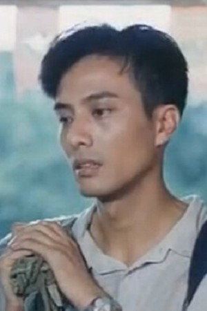 Han Yu as Art teacher (Mr. Kuo) in The Dull-Ice Flower