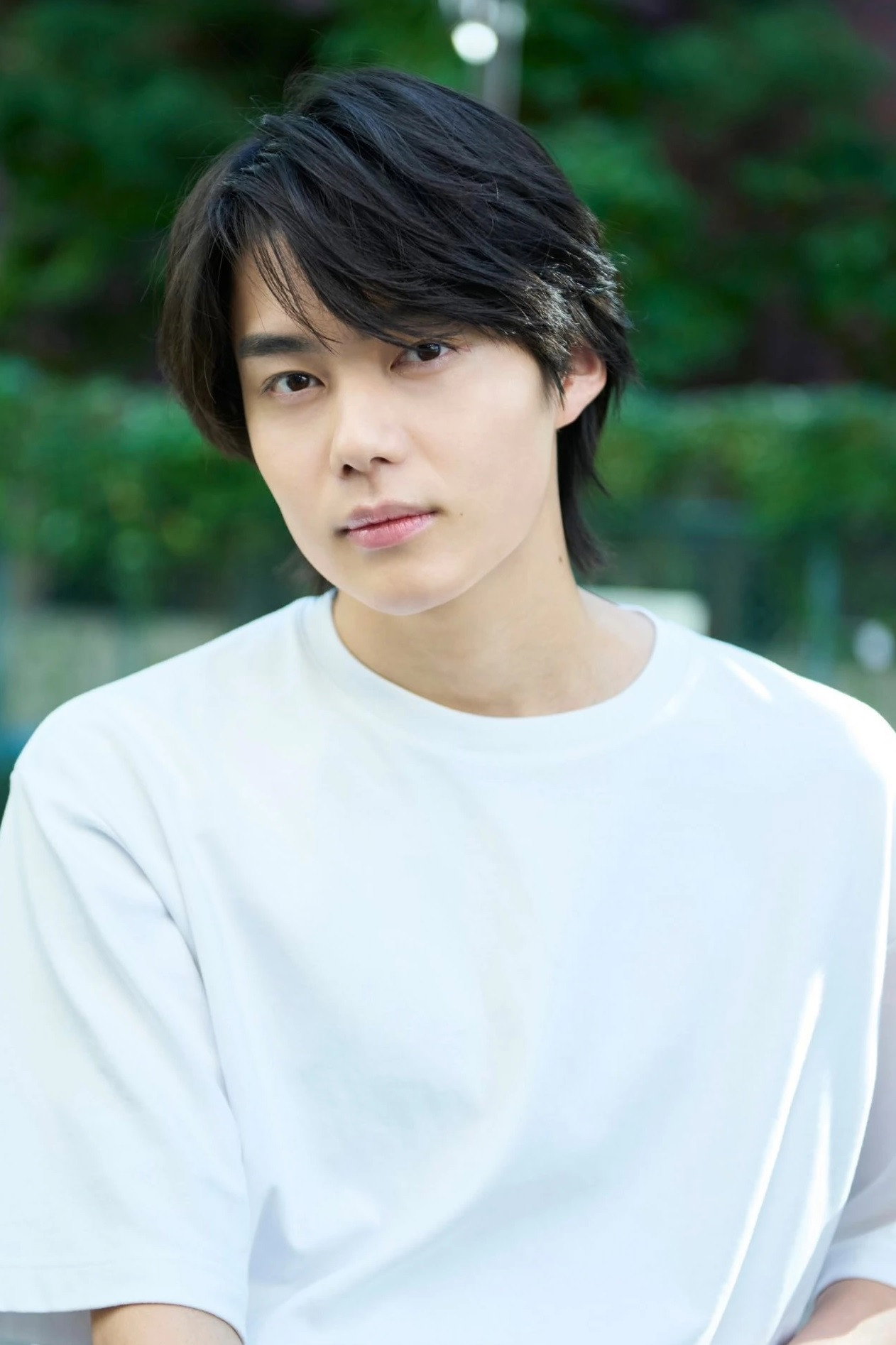 今井竜太郎 as Baku Yorozu / Kamen Rider ZEZTZ in Kamen Rider