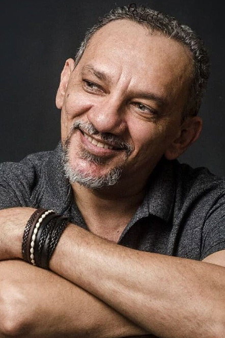Sandro Guerra as Amadeu in Rivers of Fate