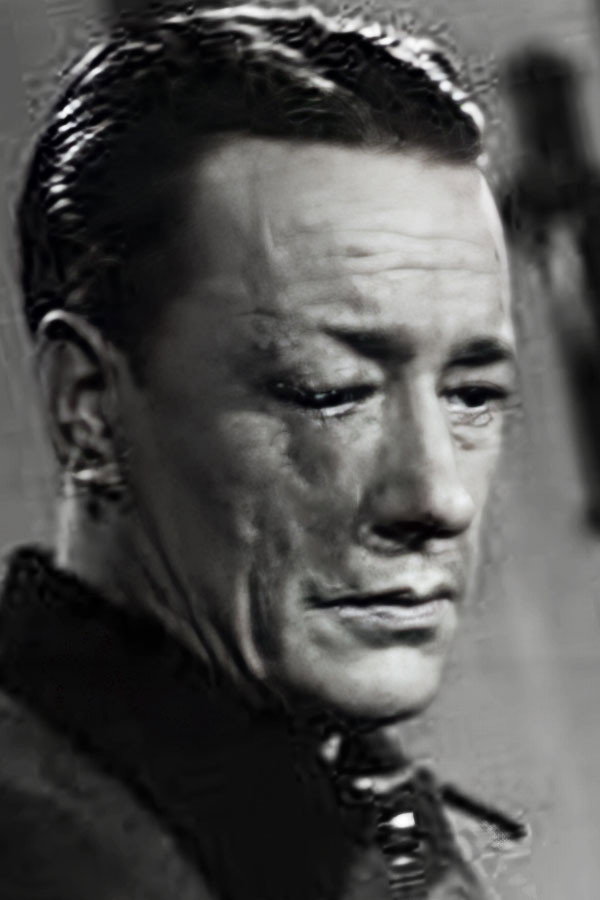 Ricardo Trigo as Cipriano Reyes in Los torturados