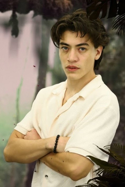 Matías Gruener as Greg in High Tide