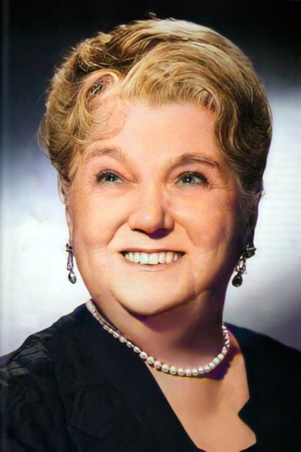 Sara García as Benigna in Misericordia