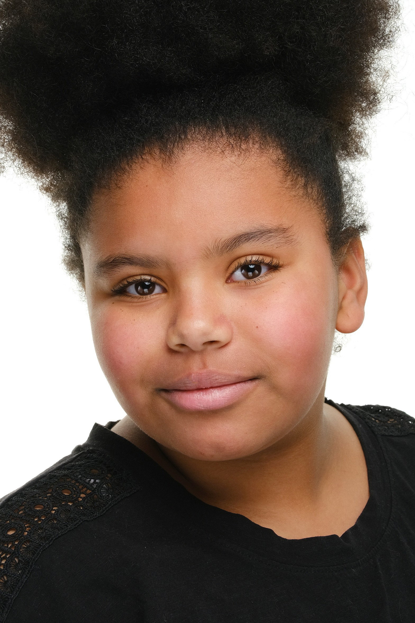Elsie Akinduko as Ameer (voice) in Fia’s Fairies