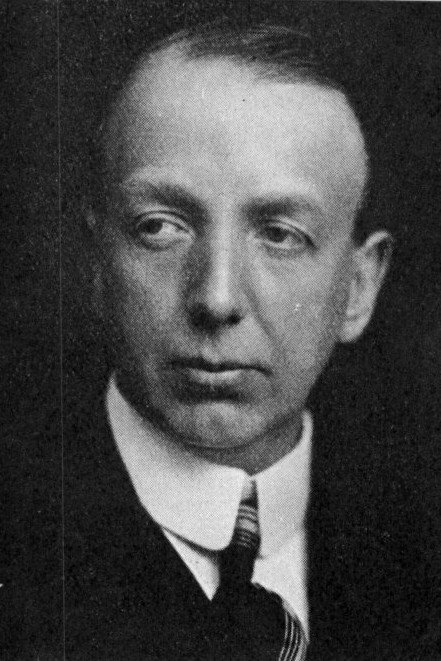Torsten Hammarén as Professor Sidonius in Erotikon