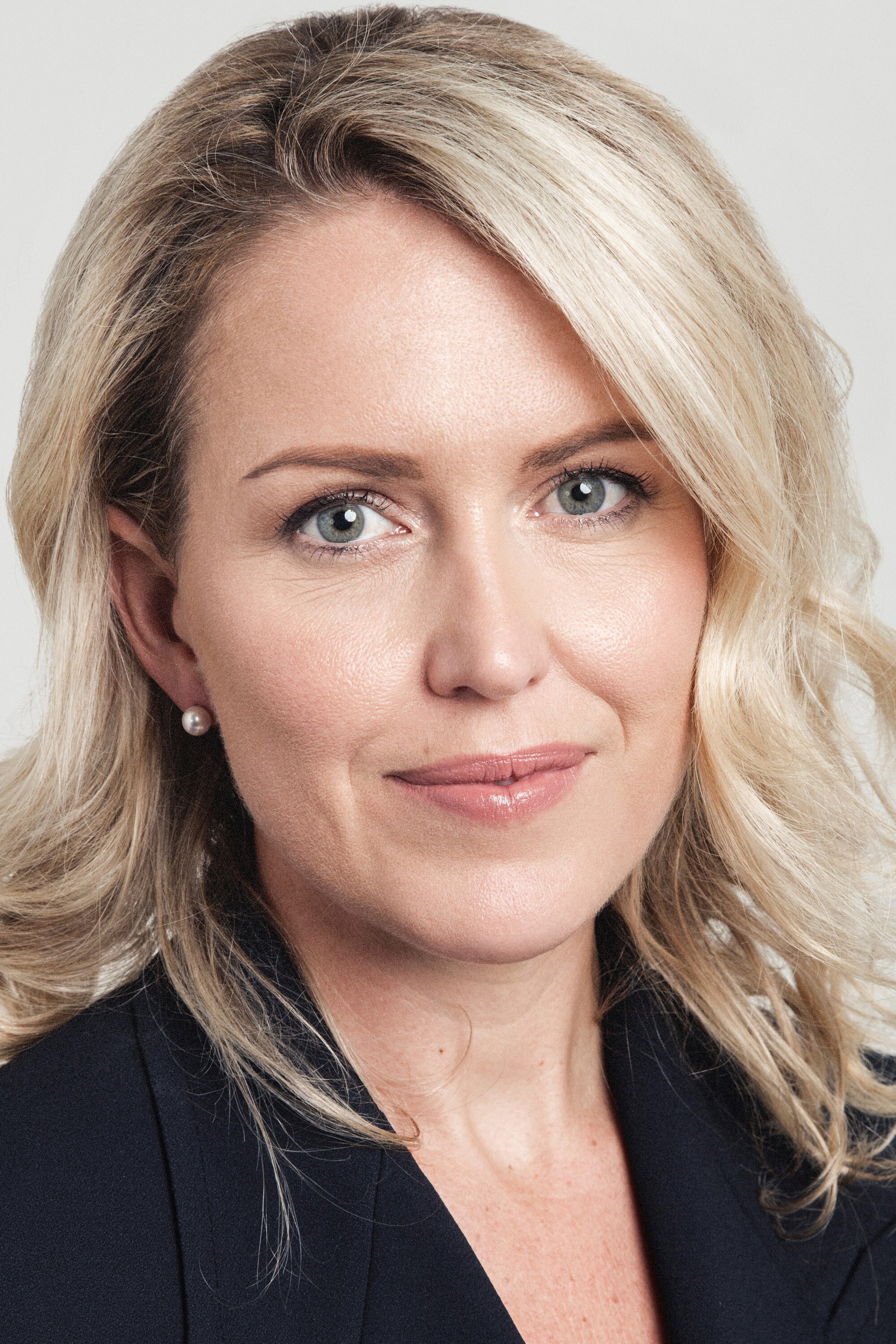 Jennifer Robinson as Self - Lawyer in Risk