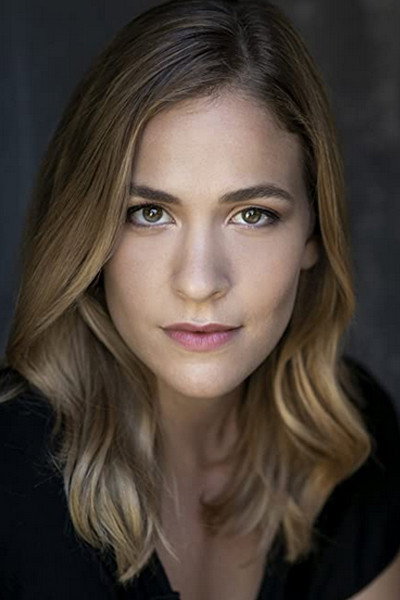 Lelia Symington as Casey Potts in Bury Me Twice
