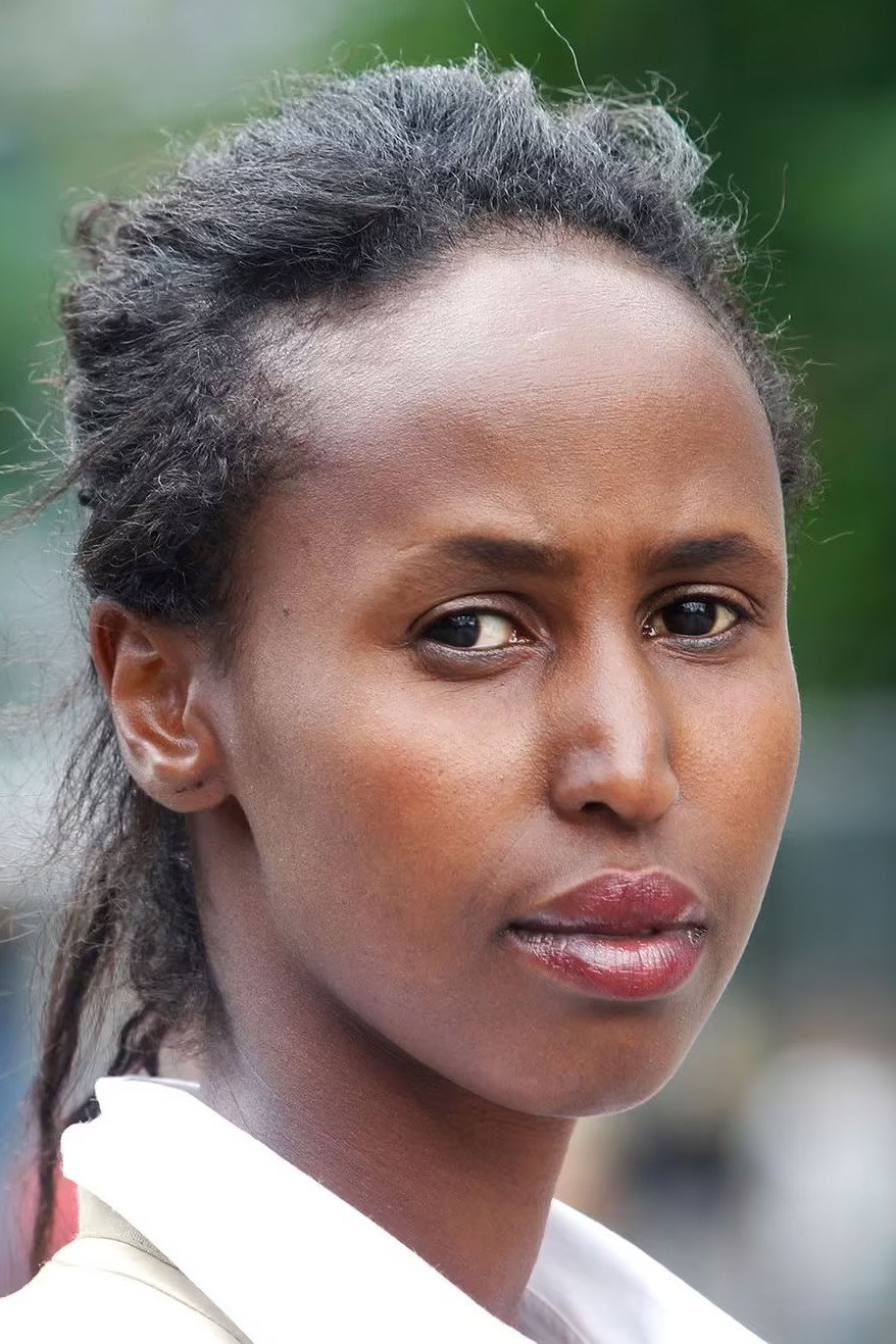 Kadra Yusuf as Aisha's Mother in The Innocents