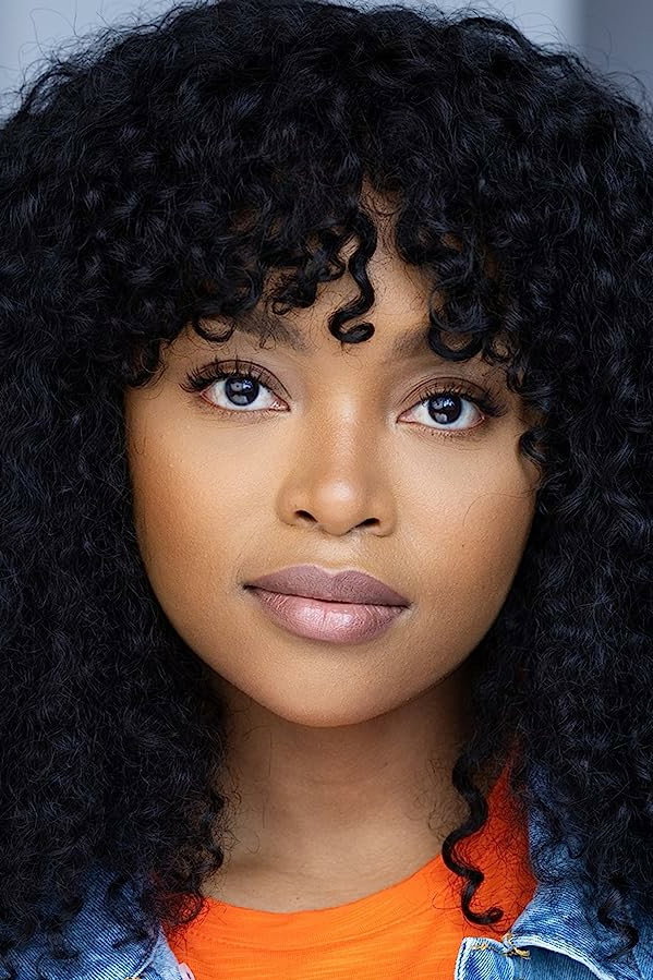 Leslie Black as Alicia in First Comes Love, Then Comes Murder
